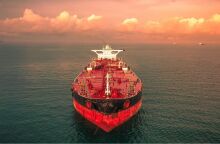 Ερυθρά Θάλασσα: Ανασφάλεια στη διεθνή ναυτιλία εξαιτίας των επιθέσεων