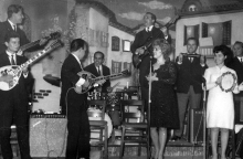 Όταν συνάντησα πρώτη φοά την Πόλυ Πάνου στο Κύτταρο