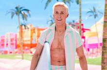 O ηθοποιός Ράιν Γκόσλινγκ ως Κεν στην ταινία Barbie