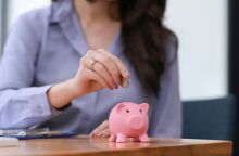 ΙΜΕ ΓΣΕΒΕΕ: Αρνητικές είναι οι προσδοκίες των νοικοκυριών για το 2024 - Πάνω από 1 στα 2 εκτιμά ότι θα χειροτερέψει η οικονομική του κατάσταση.