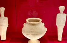 Υπουργείο Πολιτισμού: Η συλλογή Στέρν εκτίθεται ως δάνειο της Ελλάδας στο Μητροπολιτικό Μουσείο της Νέας Υόρκης - Παρουσία της Λίνας Μενδώνη τα εγκαίνια.