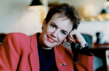 Faith Popcorn: Η διάσημη μελλοντολόγος και trend-spotter προβλέπει τις νέες τάσεις - Holoportation, ερωτικά τρίγωνα με ρομπότ και αιωνόβια κατοικία