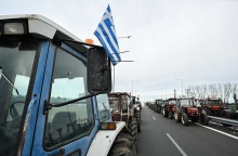Παραταγμένα τρακτέρ από τις πρόσφατες κινητοποιήσεις των αγροτών στη Λαμία