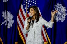 Η Νίκι Χέιλι 