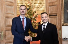 Ο Χάρης Δούκας και ο Κώστας Μπακογιάννης