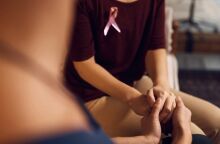 Παγκόσμια Ημέρα κατά του Καρκίνου: Σε 68.000 ανέρχονται οι νέες διαγνώσεις καρκίνων που καταγράφονται στην Ελλάδα ετησίως, ενώ οι θάνατοι σε 33.000.