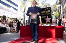 Sir Lucian Grainge: Η ιστορία ενός από τους μεγαλύτερους  «παίκτες» στη μουσική βιομηχανία