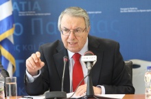 Γιώργος Μπαμπινιώτης