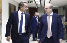 Χατζηδάκης: Κατώτατος μισθός και πιθανό επίδομα Πάσχα σε ευάλωτους