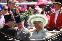 Στα «χέρια» της Καμίλα το Ηνωμένο Βασίλειο