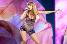 Τέιλορ Σουίφτ: Πρωταγωνίστρια σε μία ακόμη θεωρία συνωμοσίας