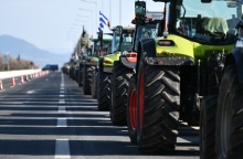 Παραταγμένα τρακτέρ από τις πρόσφατες κινητοποιήσεις των αγροτών στη Λαμία