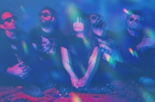 Sugar For The Pill: Η αθηναϊκή shoegaze μπάντα θα εμφανίστεί στο φημισμένο The New Colossus Festival, από 6 έως 10 Μαρτίου.