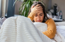 Πονοκέφαλος στους νέους: H σχέση με τη διατροφή και το ηλεκτρονικό τσιγάρο 