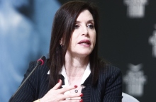 Πώς εστάλησαν τα email σε αποδήμους από την Άννα Μισέλ Ασημακοπούλου 