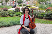 «Μια Γέφυρα Μουσικής Πάνω από τη Συγγρού, vol.9»: Η μουσικός Ελευθερία Τόγια μιλάει για τη συμμετοχή της στην εκδήλωση