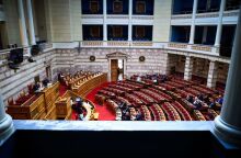 Βουλή: Δεκτό από την αρμόδια επιτροπή το νομοσχέδιο για τα μη κρατικά πανεπιστήμια - Την Τετάρτη προς συζήτηση στην Ολομέλεια.