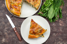 Κατσαρόλες με βιβλία: Τσικνοπέμπτη με σεφουκλωτή Νάξου