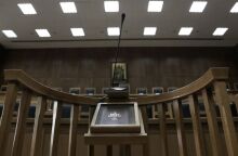 Ξεκίνησε η δευτεροβάθμια δίκη για τη φονική πλημμύρα στη Μάνδρα- Δικάζεται και η Ρένα Δούρου μετά από εισαγγελική έφεση στην απαλλαγή της σε πρώτο βαθμό.