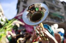 Απόκριες 2024 στην Αθήνα: Ανοικτά μαγαζιά στο ιστορικό κέντρο - Αναβίωση των καρναβαλικών εκδηλώσεων στη «Συνοικία των Θεών».