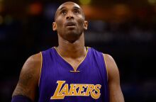 Κόμπι Μπράιντ: Δαχτυλίδι πρωταθλητή του ΝΒΑ που δώρισε ο αείμνηστος μπασκετμπολίστας στον πατέρα του πωλείται σε δημοπρασία.