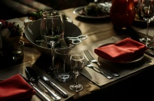 Τραπέζι σε εστιατόριο