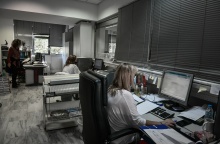 Στιγμιότυπο από γραφεία εφορίας