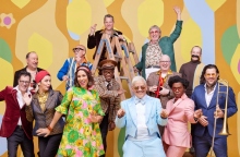 Pink Martini και China Forbes θα εμφανιστούν στο Rockwave Festival, στο Θέατρο Λυκαβηττού, τη Δευτέρα 15 Ιουλίου 2024.