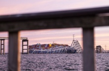 Εικόνα μετά την κατάρρευση της Γέφυρας της Βαλτιμόρης