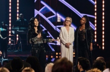 H Σερ τιμήθηκε με το «Icon Award»