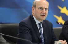 Κωστής Χατζηδάκης: Τα μεγέθη που πιστοποιούν την άνοδο της ελληνικής οικονομίας παρουσίασε ο υπουργός Εθνικής Οικονομίας και Οικονομικών - Κριτική σε ΠΑΣΟΚ.