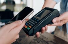 Διασύνδεση ταμειακών με POS: «Αγνοούνται» 10.000 έως 12.000 επιχειρήσεις - Ξεκινούν οι έλεγχοι και επιβολή προστίμων στους παραβάτες από την ΑΑΔΕ.