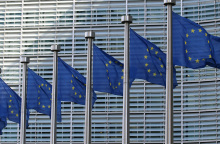 Ευρωψηφοδέλτια ή ευρωπασαρέλες;