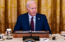 ΗΠΑ: Ο πρόεδρος Τζο Μπάιντεν διαγράφει φοιτητικό χρέος ύψους 7,4 δισ. δολαρίων - Τουλάχιστον 23 εκατομμύρια Αμερικανοί αντιμετωπίζουν πρόβλημα. 