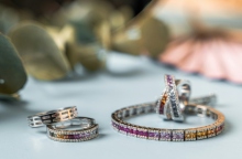 Κοσμήματα σε κοσμηματοπωλείο