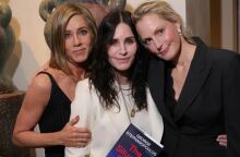 Τζένιφερ Άνιστον και Κόρτνεϊ Κοξ συναντήθηκαν με τον George Stephanopoulos