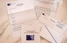 Επιστολική ψήφος: Εκπνέει η προθεσμία τη Μεγάλη Δευτέρα - Πάνω από 157.000 Έλληνες πολίτες έχουν εγγραφεί στην ηλεκτρονική πλατφόρμα.