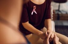 Εθνικό πρόγραμμα «Προλαμβάνω»: Εστάλησαν τα πρώτα SMS για δωρεάν προληπτική μαστογραφία - Ποιες οι νέες ηλικιακές ομάδες δικαιούχων.