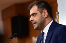 Ο κυβερνητικός εκπρόσωπος, Παύλος Μαρινάκης