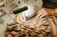 Η shein και πάλι στο στρόχαστρο για τις υπερωρίες των προμηθευτών της 