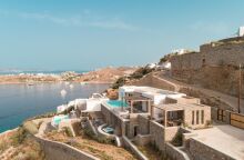 Οίκος Sotheby’s: Η πολυτελής κατοικία Silk Shadow της Μυκόνου σε δημοπρασία στο Λονδίνο - Το ακίνητο-κόσμημα στην παραλία του Αγίου Λαζάρου.