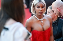 Η Κέλι Ρόλαντ καβγάδισε αγρίως στις Κάννες 