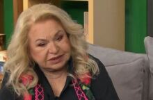 Τιτίκα Στασινοπούλου για τον καρκίνο: Είμαι με ένα στήθος λιγότερο