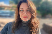 Η Τίνα Κατσούλη και «Η σκιά του κηπουρού»