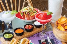 17 resto που μας ταξιδεύουν με τις γεύσεις τους σε όλο τον κόσμο