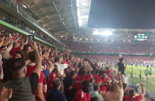 Ολυμπιακός: Ένα κόκκινο ποτάμι στην πιο μεγάλη νύχτα