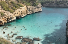 Σ’ αυτή την παραλία οι ντόπιοι πήραν τον νόμο στα χέρια τους 