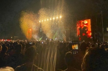 Αναβιώνοντας την εφηβεία μου σε 75 λεπτά στη συναυλία των The Offspring στην Πλατεία Νερού