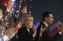 Γαλλία: Το ακροδεξιό κόμμα της Λεπέν είναι το δημοφιλέστερο σύμφωνα με νέα δημοσκόπηση