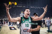 Ο Κώστας Σλούκας